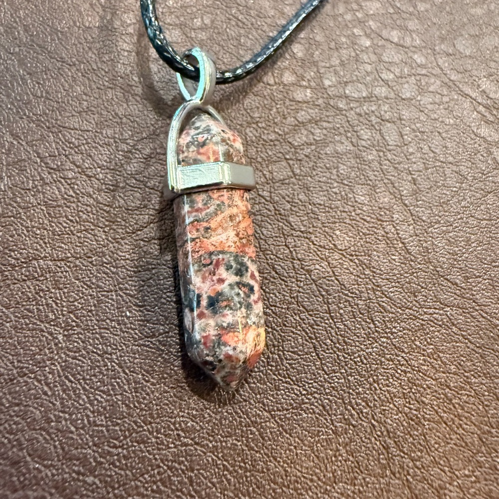 Elegant Stone Pendant Necklace